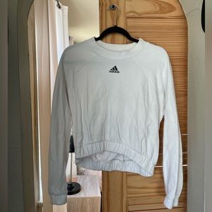 Adidas cropped crew neck XS